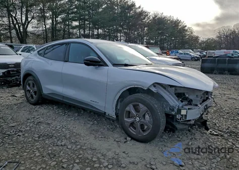 2023 Ford Mustang Mach-E Select z USA, uszkodzony, nr VIN 3FMTK1RM3PMA15386